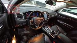 کرایسلەر 300